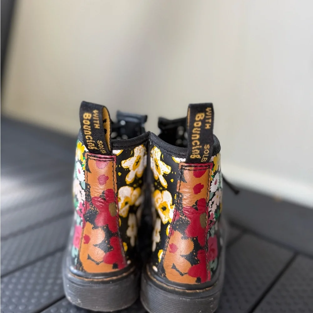 Dr. Martens 1460 Wanderlust Floral Boots